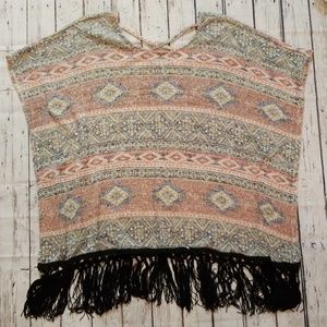 Full Tilt | Poncho Top Size S